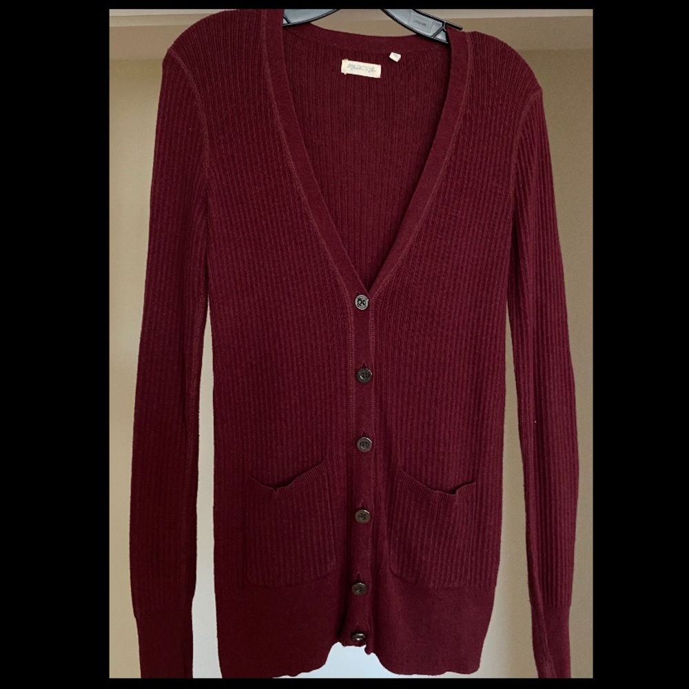 V-neck Cardigan